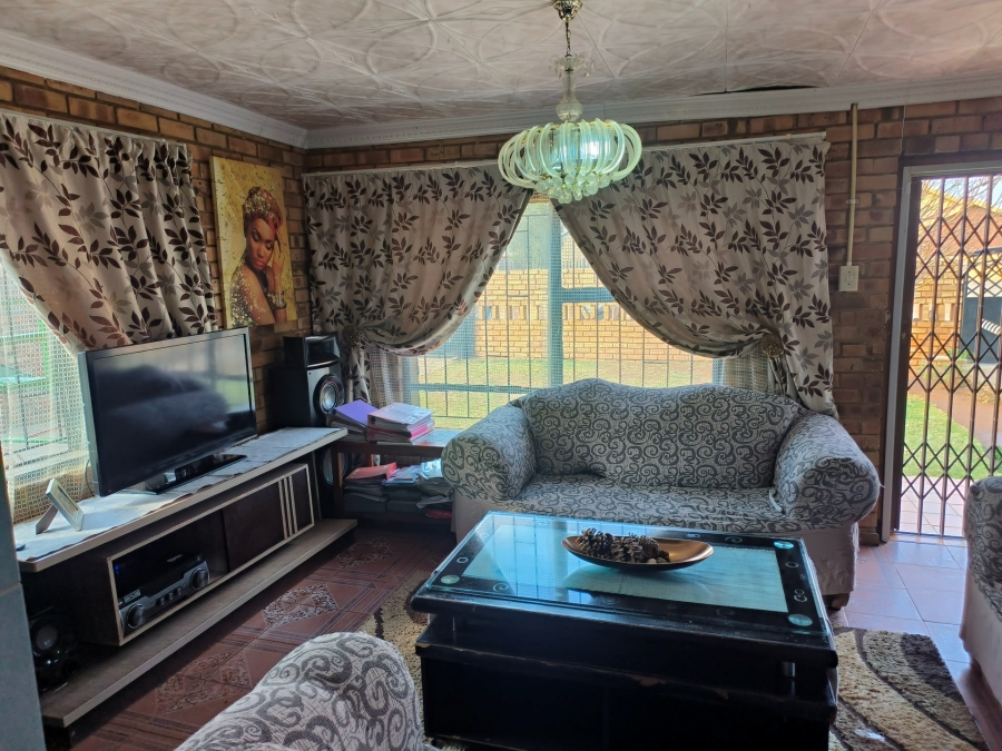 3 Bedroom Property for Sale in Jouberton North West